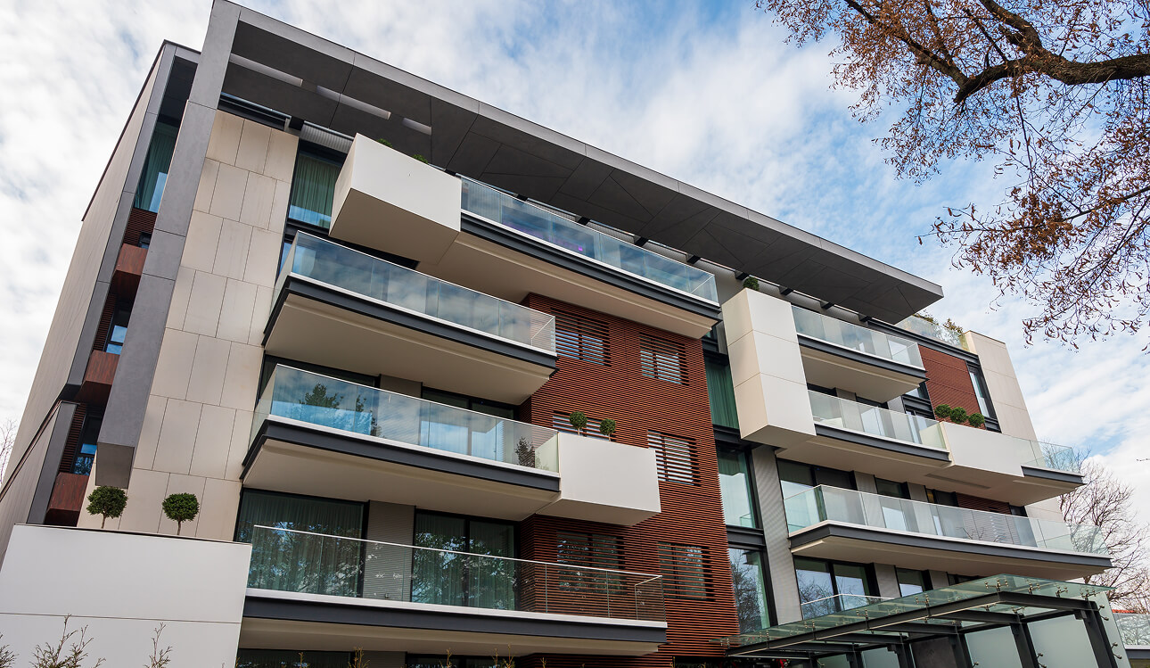 Albertgenau cam balkon Albertgenau tente albertgenau cam sistemleri yenioda cam sistemleri yenioda tente yenioda Cam balkon sistemleri Katlanır Cam Balkon montaj çalışması